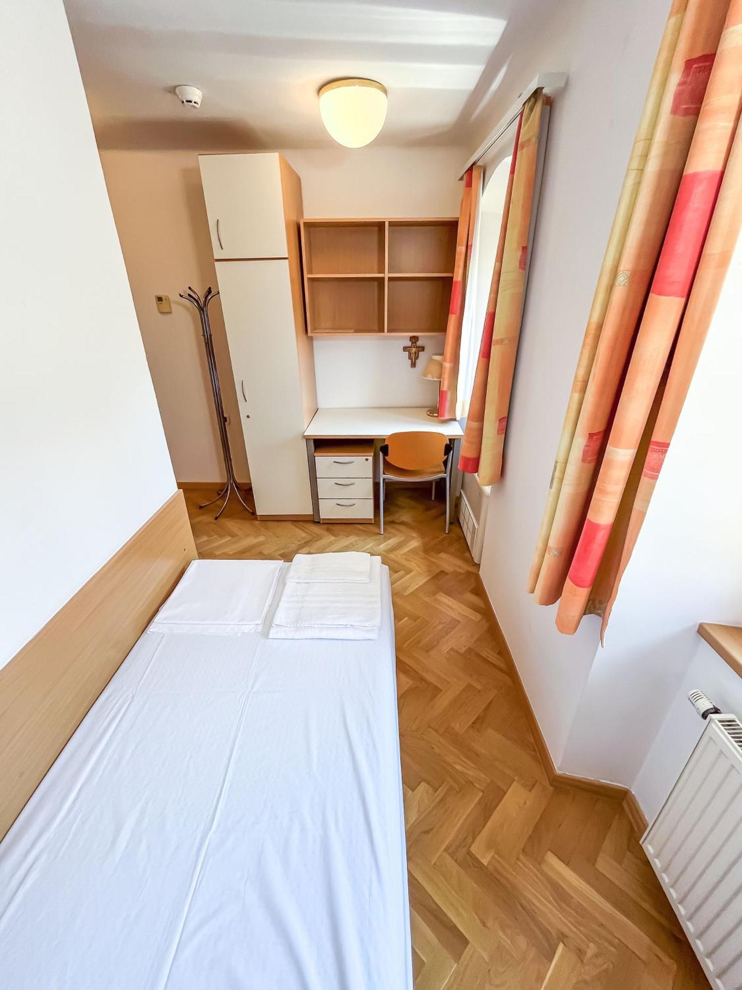 Hostel Sveta Ana Koper Dış mekan fotoğraf