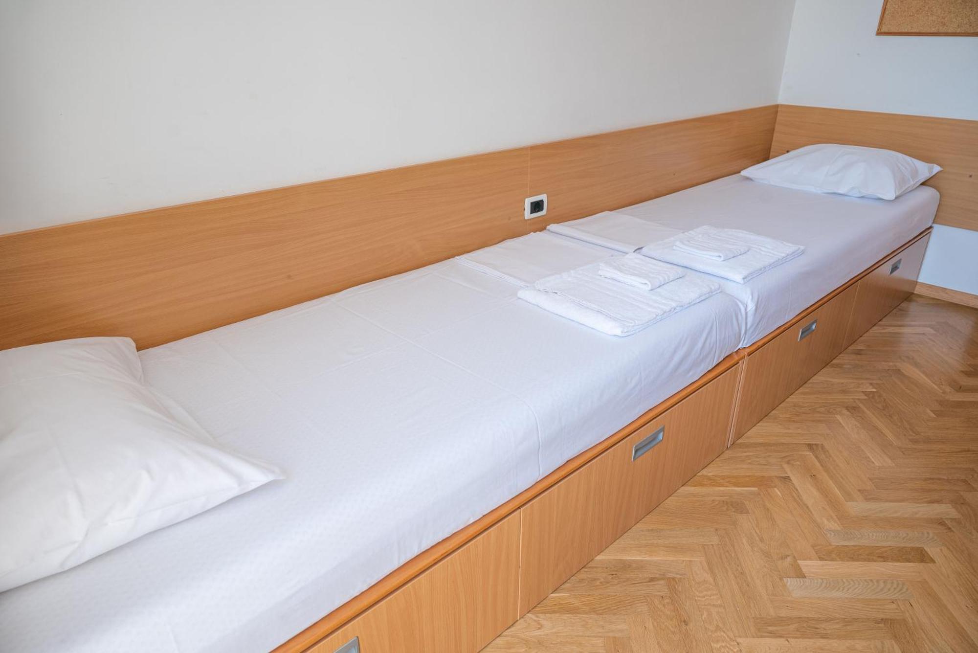 Hostel Sveta Ana Koper Dış mekan fotoğraf
