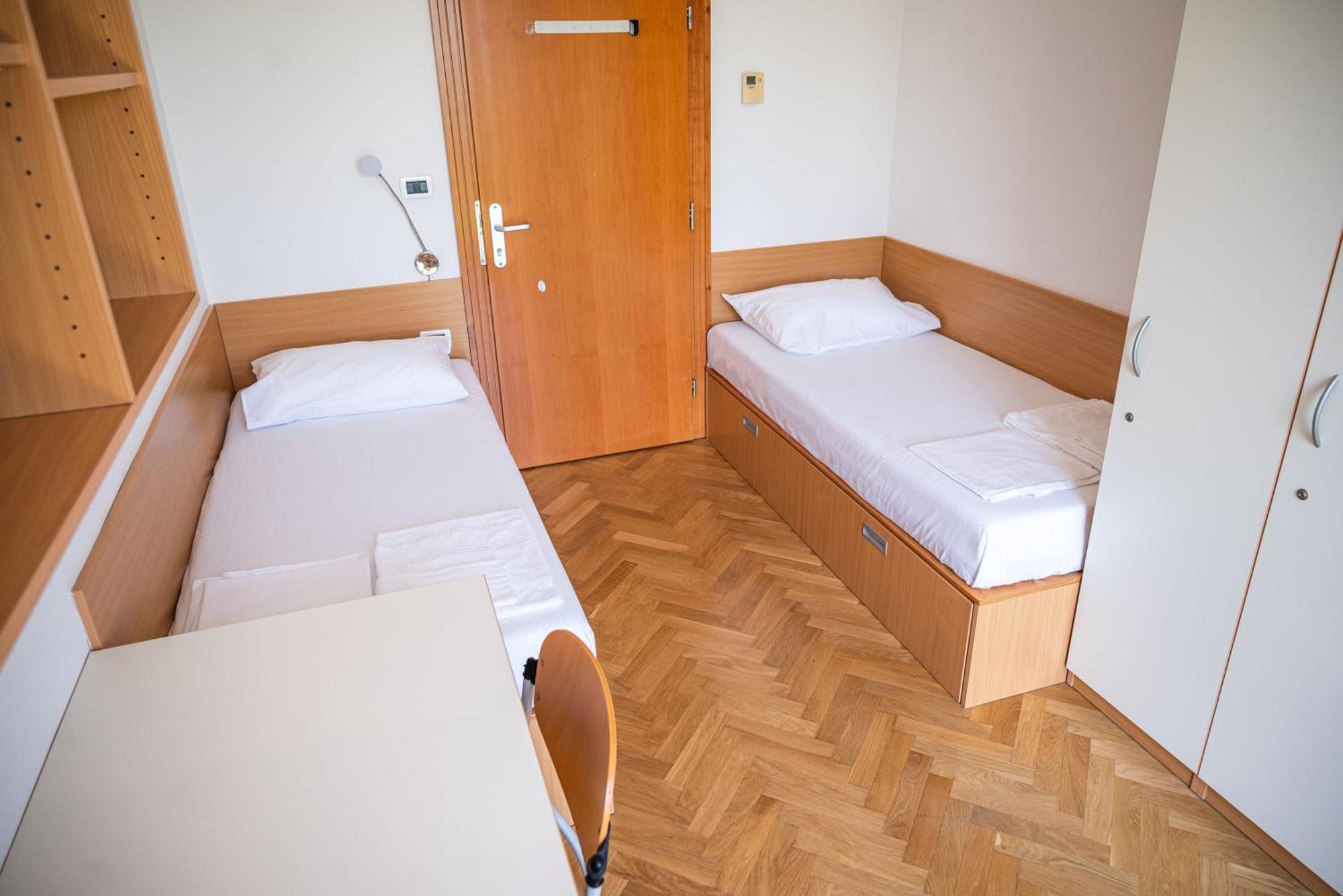 Hostel Sveta Ana Koper Dış mekan fotoğraf