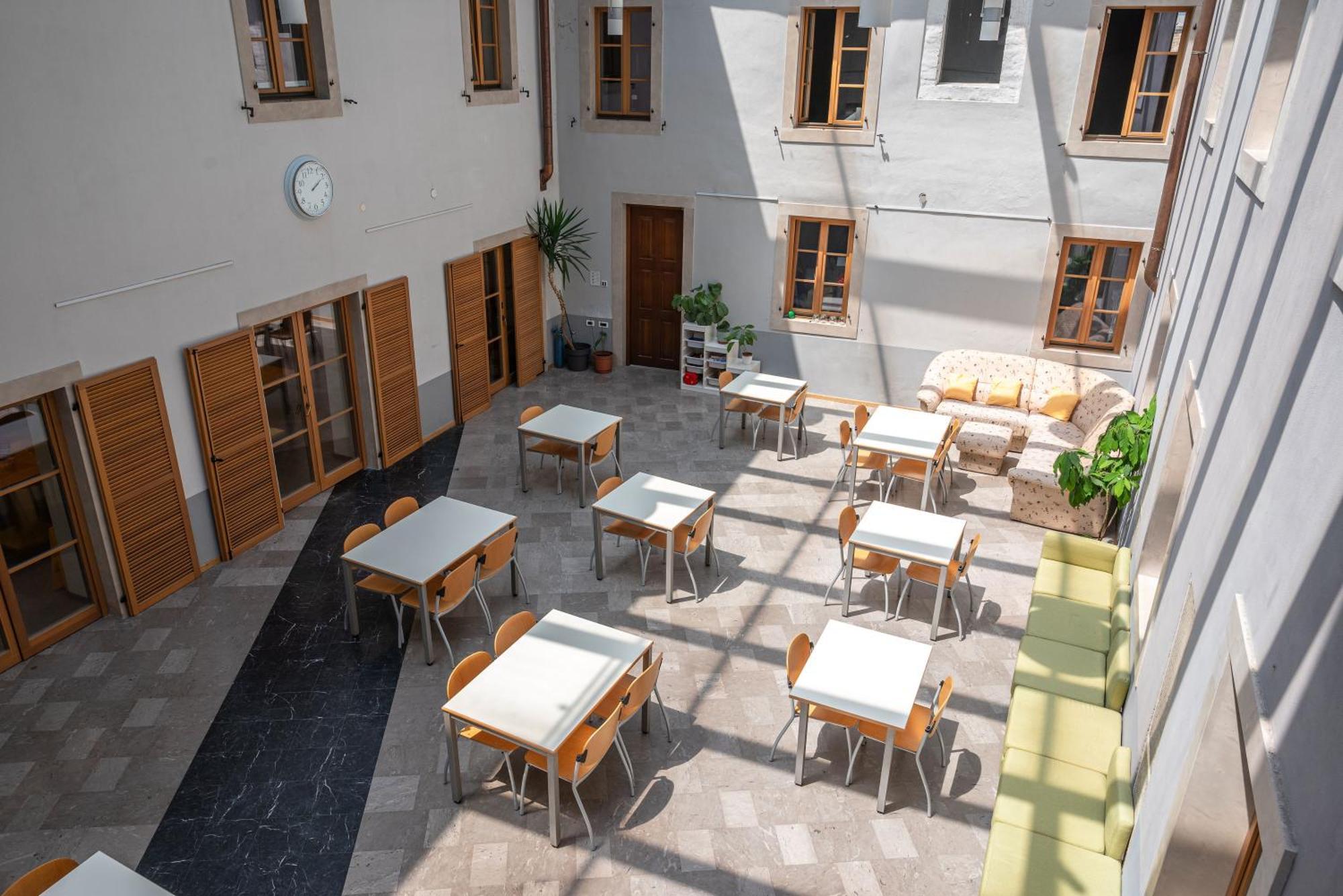 Hostel Sveta Ana Koper Dış mekan fotoğraf